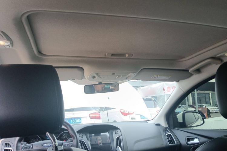 Used Ford Focus 2018 Two-Door Classic EcoBoost 125 Automatic Supercharged Style SmartDrive Edition
