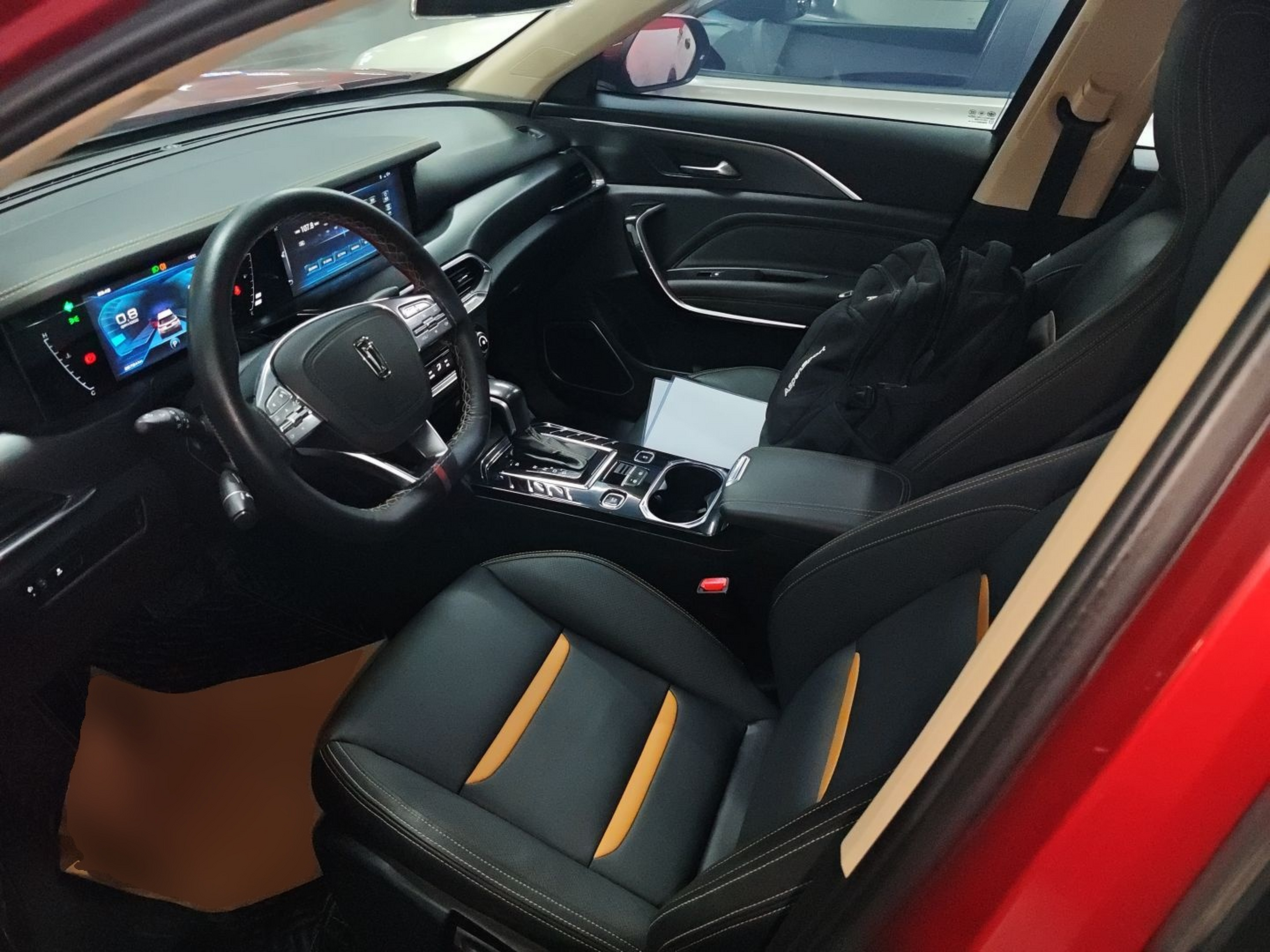 Переднее сиденье в автомобиле