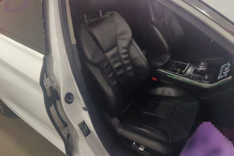 Used Hongqi H5 2020 1.8T Automatic Smart Connect Flagship Edition
