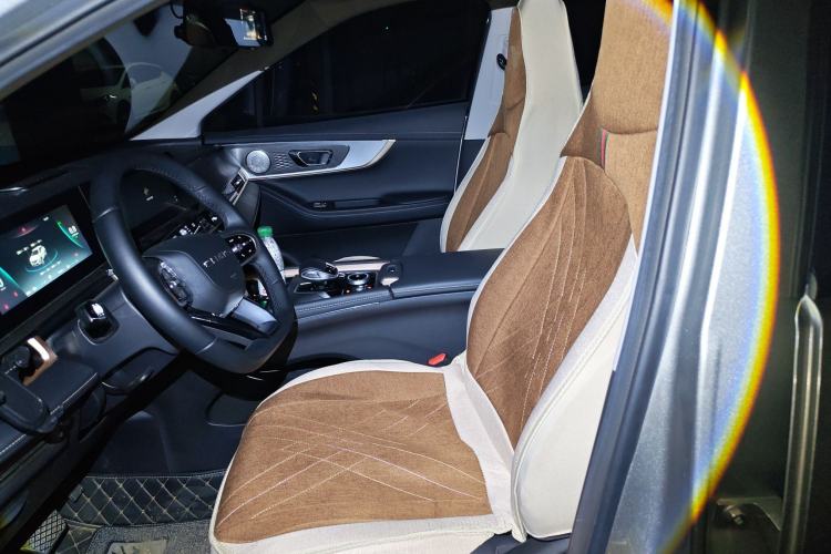 Used Chery Tiggo 5x 2025 High-Energy Version 1.5T CVT Comfort Model
