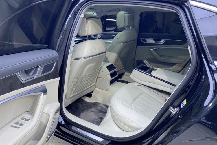 Used Audi A6L 2023 Updated 55 TFSI quattro Prestige Elegant Edition
