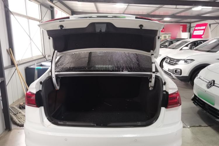 Used Volkswagen Bora 2019 Revised Version 1.5L Manual Fashion Edition China VI Standard
