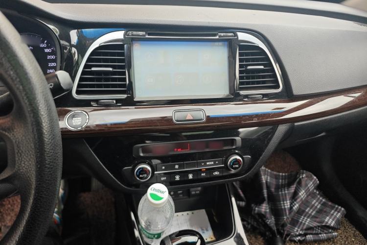 Used Kia K4 2014 1.8L Automatic GLS
