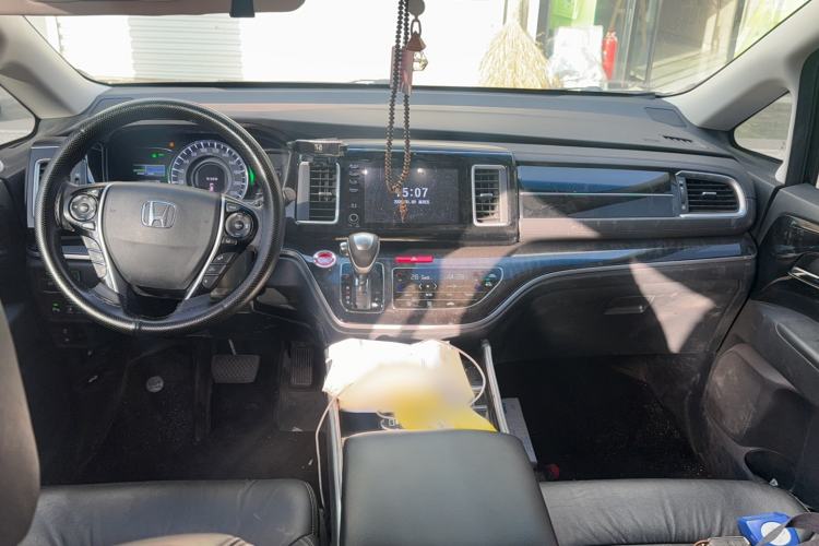 Used Honda Elysion 2019 2.0L Hybrid Luxury Edition
