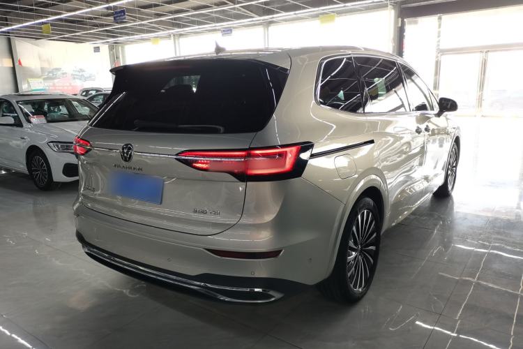 Used Volkswagen Viloran 2020 380TSI Prestige Edition
