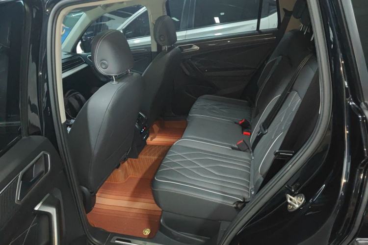 Used Volkswagen Tiguan L 2022 330TSI Automatic Two-Wheel Drive R-Line Enhanced Edition