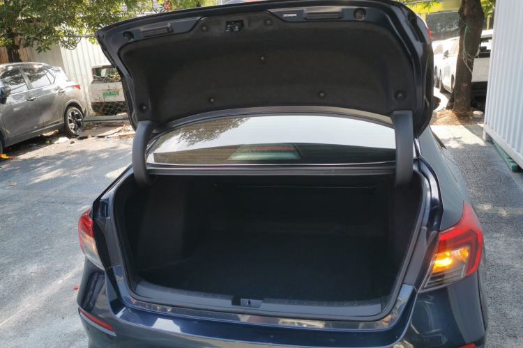 Used Honda Civic 2023 240TURBO CVT Dynamic · Center Stage Special Edition