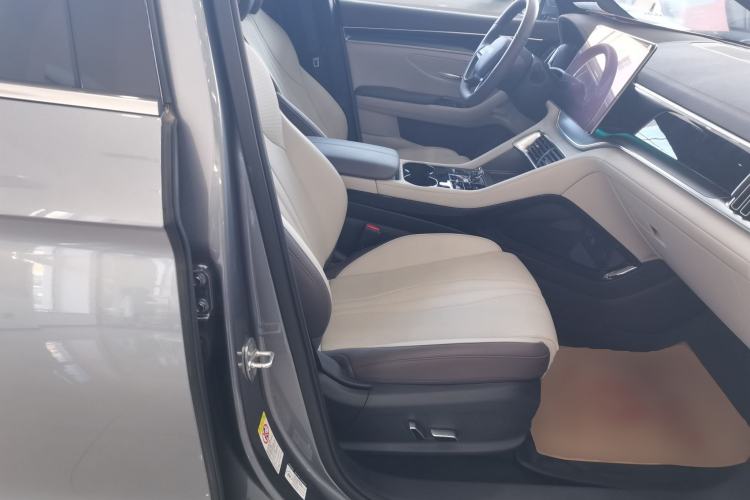 Used BYD Song PLUS New Energy 2025 EV Intelligent Driving Version 520km Premium Model
