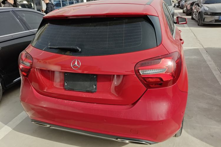 Used Mercedes-Benz A-Class 2016 A 200 Fashion Model
