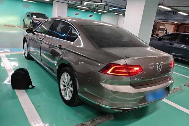 Used Volkswagen Magotan 2018 330TSI DSG Advanced Model