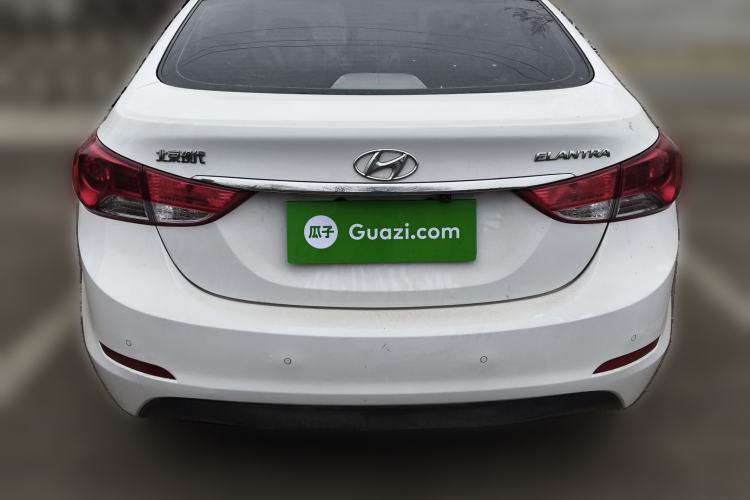Used Hyundai Elantra (5th Generation / Langdong) 2015 1.6L Manual Leading Model
