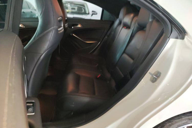Used Mercedes-Benz CLA 2014 CLA 260 4MATIC
