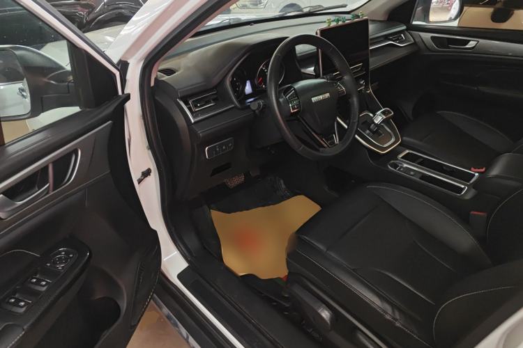 Used Haval M6 2021 PLUS 1.5T DCT Luxury Smart Connectivity Model
