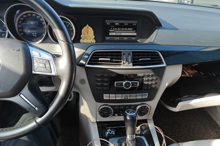 Used Mercedes-Benz C-Class 2013 C 180 Classic Grand Edition
