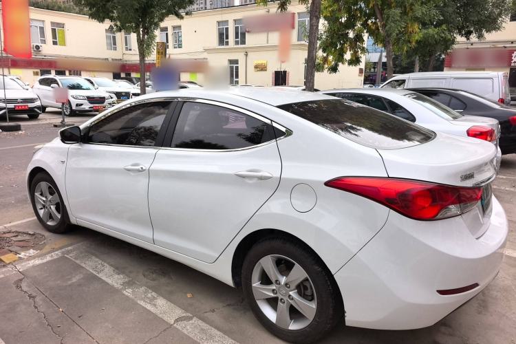 Used Hyundai Elantra 2012 1.6L Manual Fashion Edition
