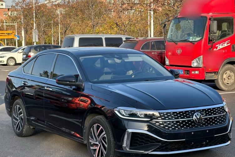 Used Volkswagen Lavida 2024 1.5L Automatic Starry Sky 5 Million Edition
