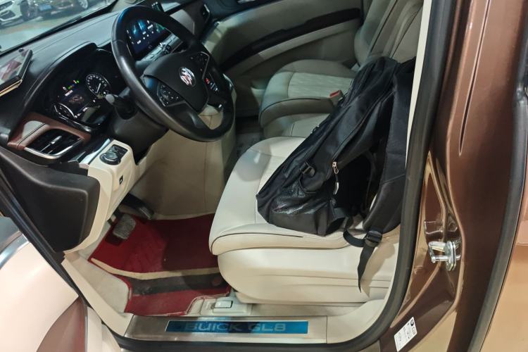 Used Buick GL8 2021 Land Cruiser Executive Class 652T Smart Luxury Model
