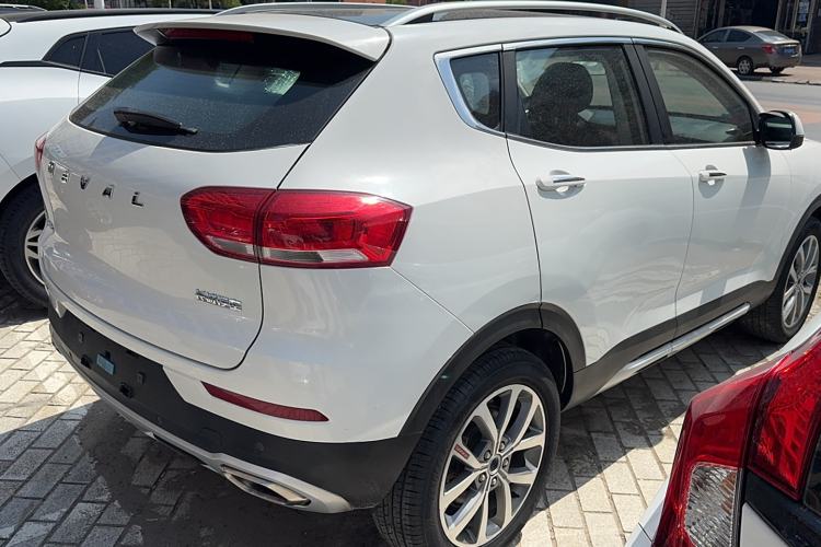 Used Haval H2s 2017 Red-Label 1.5T Dual-Clutch Luxury Model