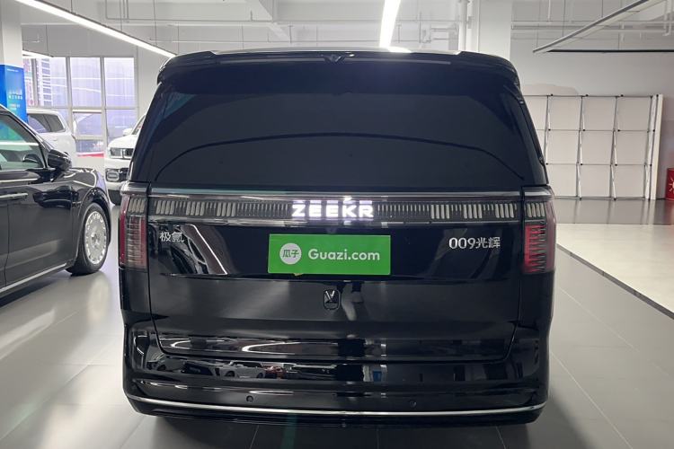 Used Zeekr 009 2024 GAC Trumpchi
