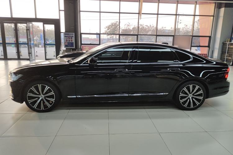 Used Volvo S90 2023 B5 Zhiyuan Luxury Edition
