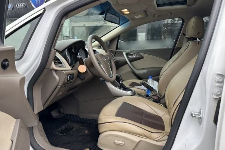 Used Buick GT 2013 GT 1.6L Automatic Fashion Edition
