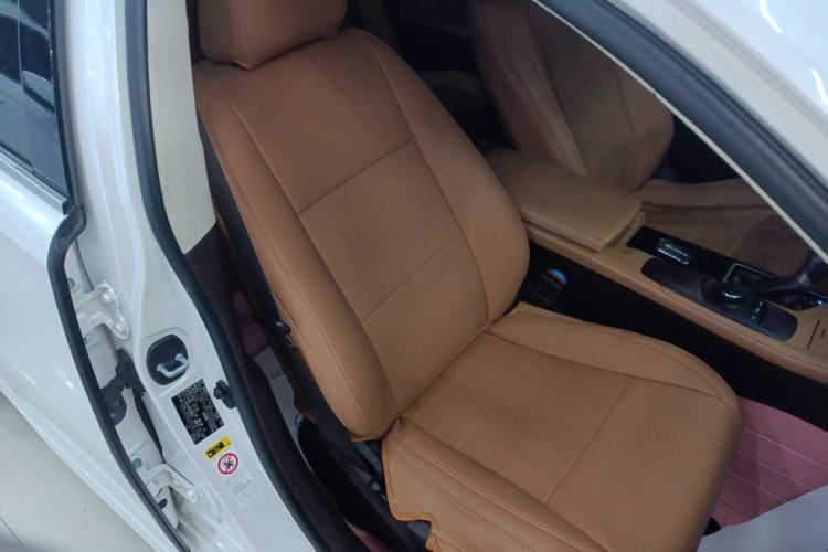 Used Lexus ES 2016 200 Midnight Special Limited Edition
