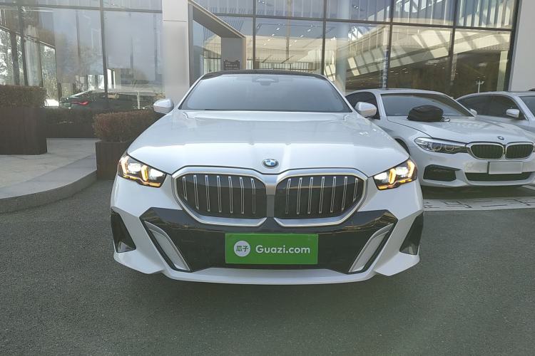 Used BMW 5 Series 2025 530Li Luxury Edition M Sport Package