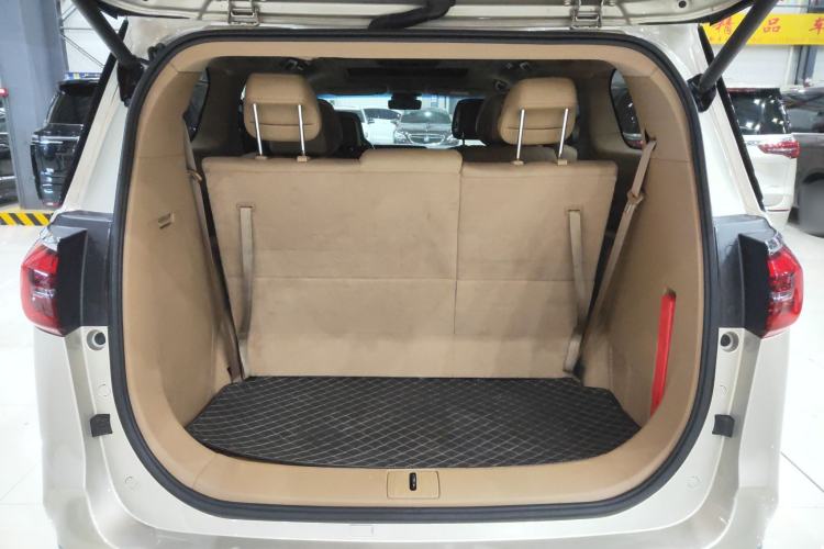 Used Buick GL8 2021 ES Landtrek 653T Luxury Model