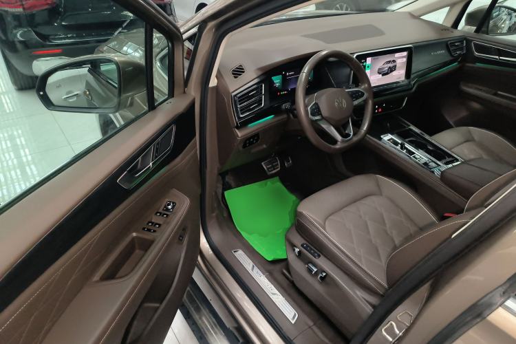 Used Volkswagen Viloran 2023 380TSI Prestige Edition
