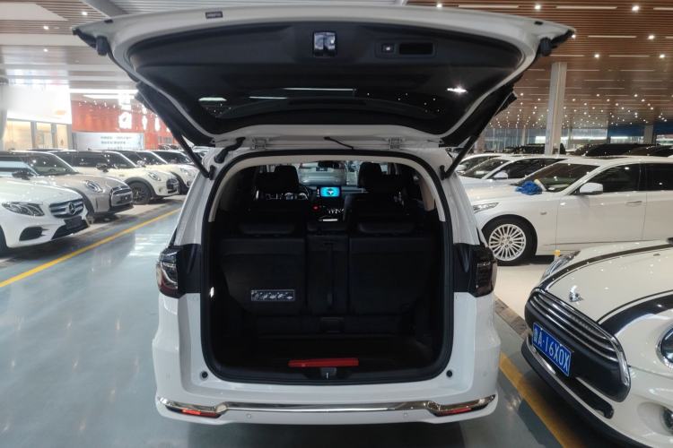 Used Honda Elysion 2022 2.0L eHEV Luxury First Edition
