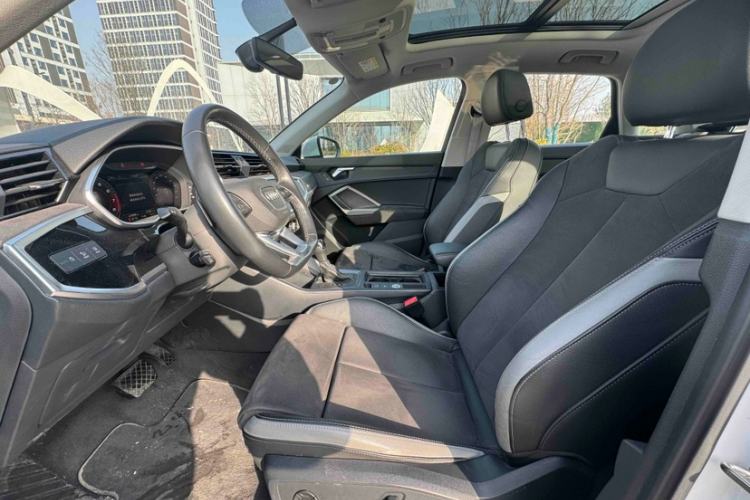 Used Audi Q3 2023 35 TFSI Fashion Dynamic Model (1.5T)
