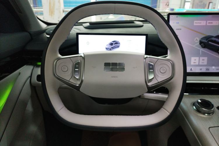 Used  E5 2024 530 km Exploration+ Version
