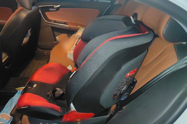 Used Volvo S60 2019 S60L Facelift T5 Intelligent Advanced Edition
