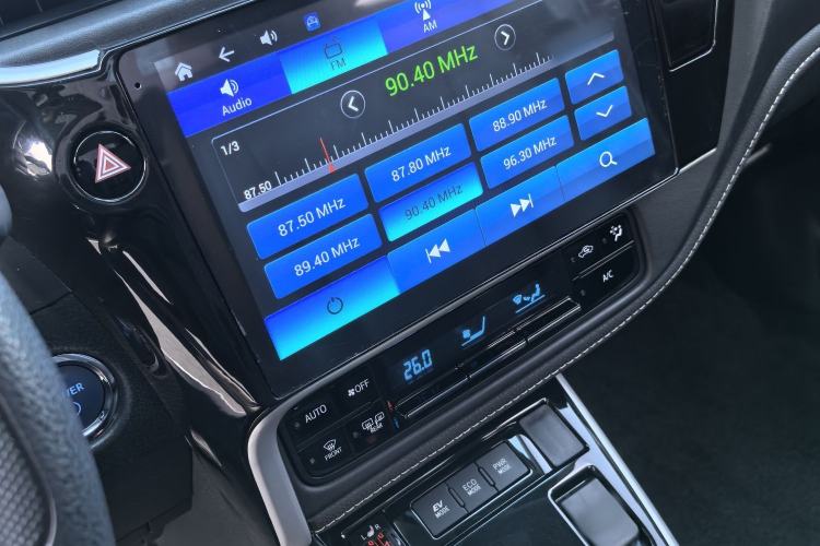 Used Toyota Corolla 2017 Revised Dual-Engine 1.8L E-CVT Leading Edition
