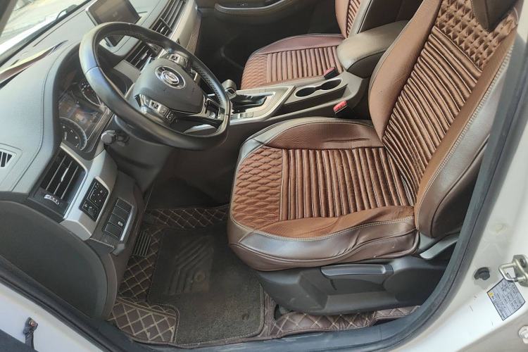 Used FORTHING Joyear X5 2017 Jingxiang Series 1.5T CVT Luxury Model
