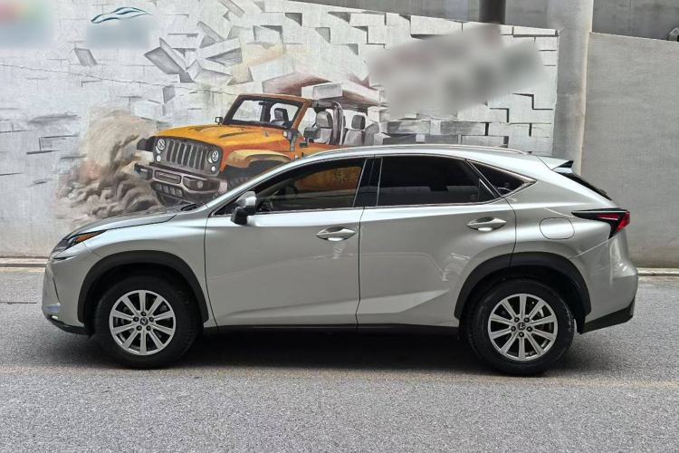 Used Lexus NX 2018 200 All-Wheel Drive Fēngshàng Version China V Standard