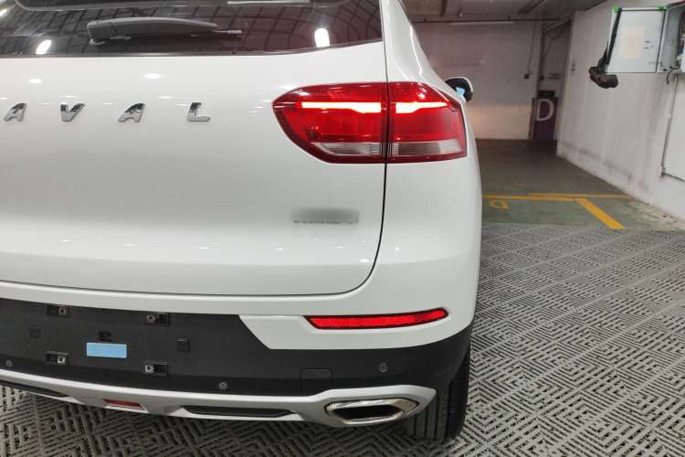 Used Haval H2s 2017 Red-Label 1.5T Dual-Clutch Luxury Model