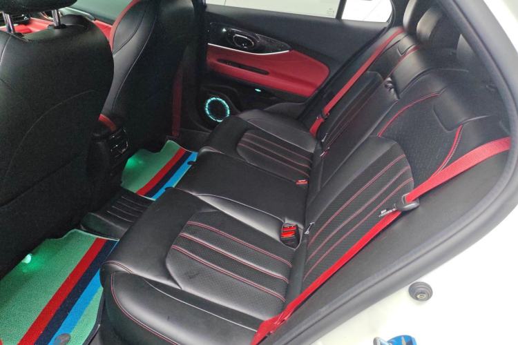 Used GAC Trumpchi EMPOW 2021 270T DCT J16 Version
