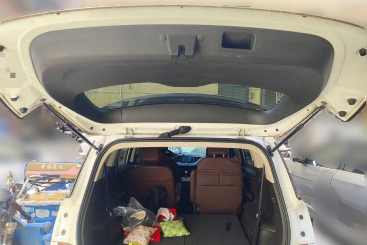 Used Buick GL6 2019 18T 6-Seater Connected Luxury Version China VI Standard
