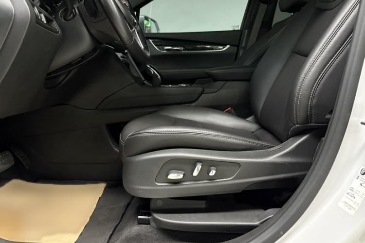 Used Cadillac XT5 2021 28T Luxury Version