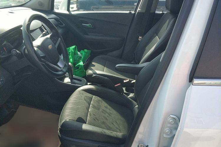 Used Chevrolet Trax 2018 330T Automatic All-Wheel-Drive Flagship Model