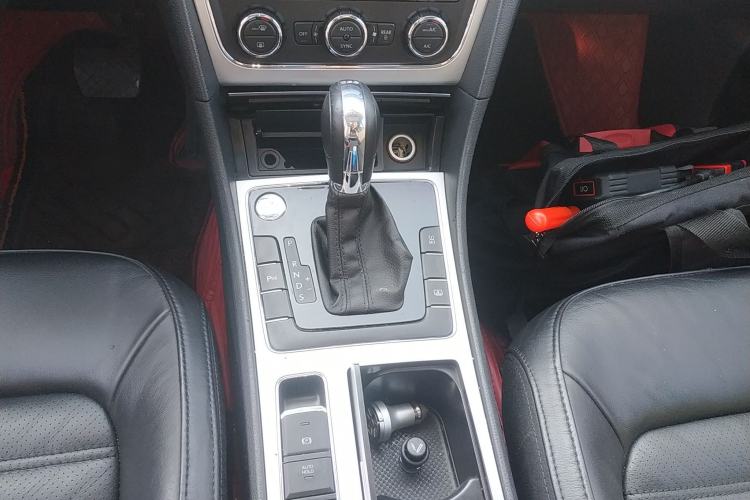 Used Volkswagen Passat 2014 1.8TSI DSG Prestige Edition
