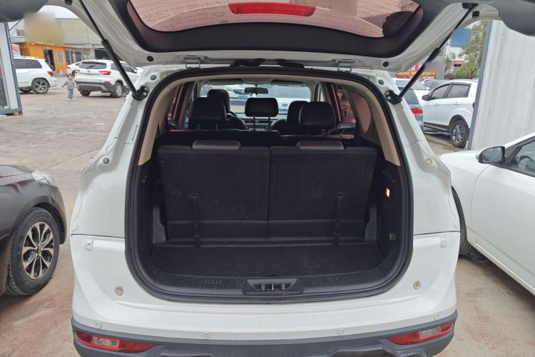 Used Dongfeng Fengon 580 2017 1.5T CVT Smart Connectivity Model
