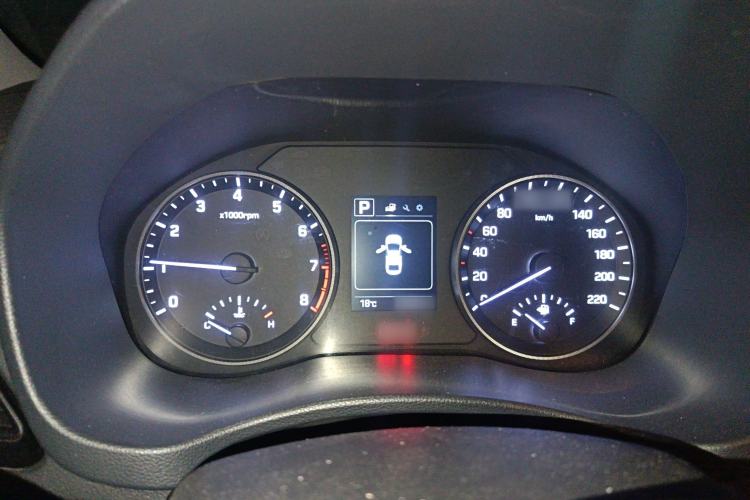 Used Hyundai Verna RV 2017 1.4L Automatic Cool Edition GLS China V Emission Standard
