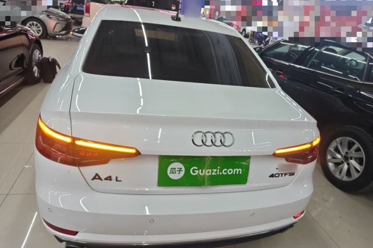 Used Audi A4L 2017 Plus 40 TFSI Ambition Model
