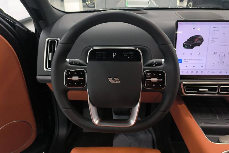 Used Li Auto L8 2024 PRO Model
