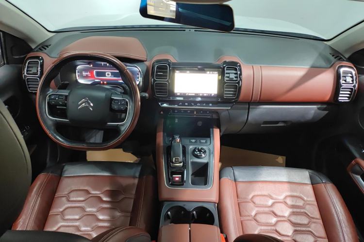 Used Citroen C5 AIRCROSS 2017 380THP Luxury Version