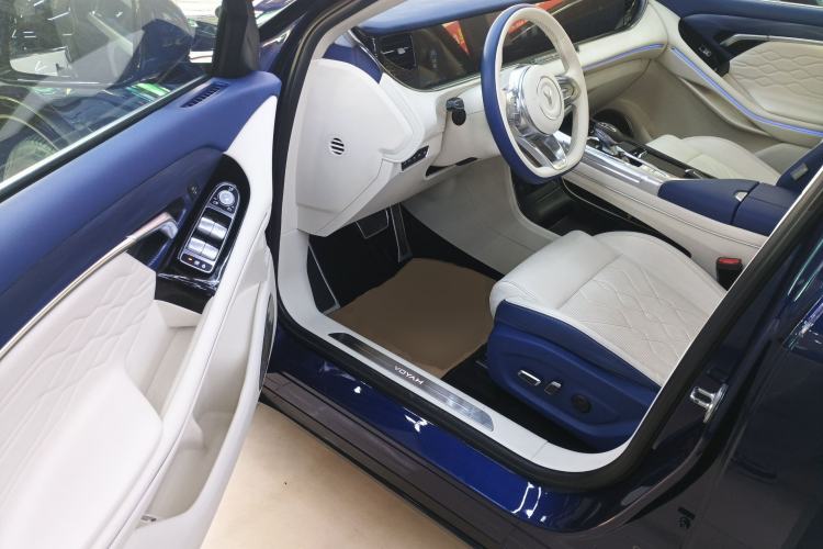 Used VOYAH FREE 2021 Four-Wheel Drive Standard Range-Extended Exclusive Luxury Package
