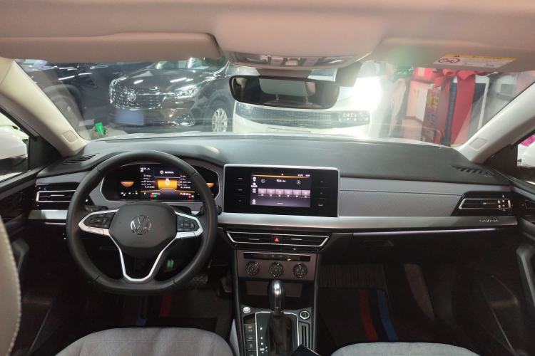 Used Volkswagen Lavida 2023 300TSI DSG Full-Comfort Edition
