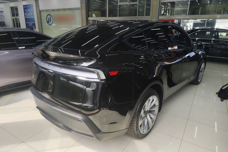 Used Tesla Model Y 2026 Rear-Drive Model